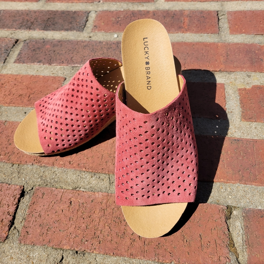Lucky Brand Wedge Slip-on Sandal